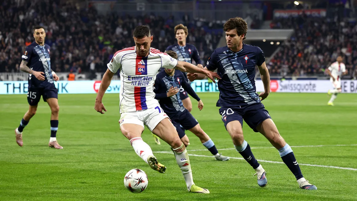 Яремчук ризикує пропустити матчі збірної України проти Швеції: Фонсека підтвердив травму ахілла у нападника