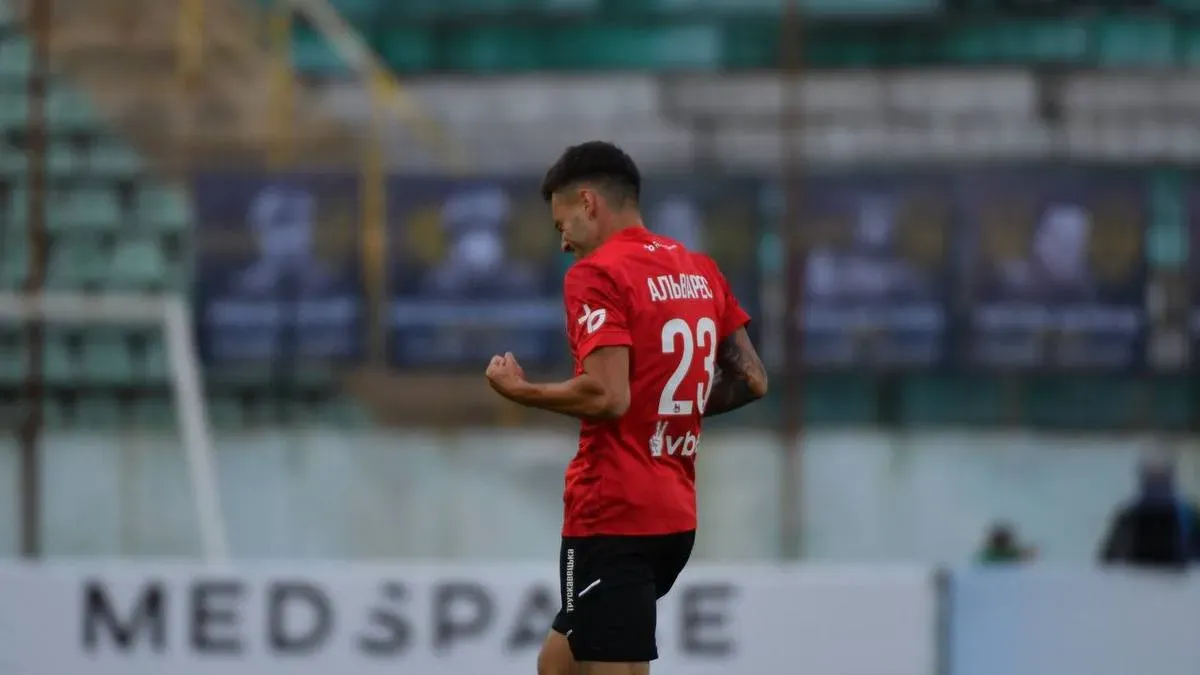 Актобе заборгував Карпатам гроші за трансфер Альвареса? Казахстанському клубу загрожують санкції за борги