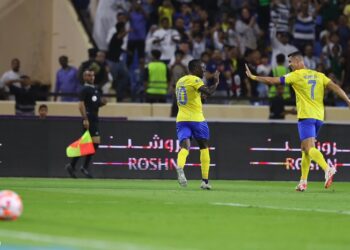 «Аль-Наср» с хет-триком Роналду и дублем Мане разгромно выиграл у «Аль-Фатеха»