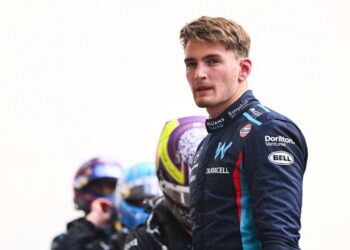 Эксперт назвал гонщика, который может заменить Сарджента в «Уильямсе» — Чемпионат