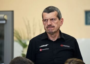 «Это тяжёлый бизнес, но с этим нужно смириться». Штайнер — об увольнении Зафнауэра — Чемпионат