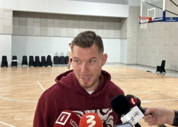 Збірна Латвії втратила капітана до кінця чемпіонату світу | Баскетбол |