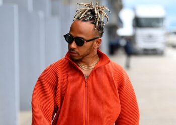 Хэмилтон рассказал о цели «Мерседеса» на этот сезон — Чемпионат