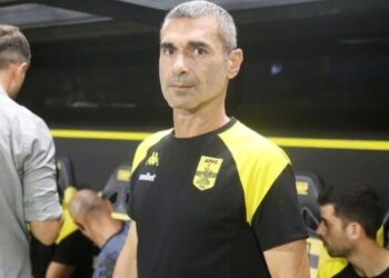 Наставник Аріса розкритикував рівень гри та поведінку гравців Динамо | Єврокубки