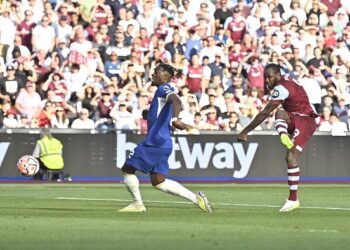 «Вест Хэм» обыграл «Челси» во 2 туре АПЛ