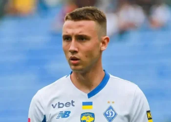 Бомбардир Динамо та тренер сенсаційної команди: УПЛ визначила найкращого гравця та тренера сьомого туру — Футбол