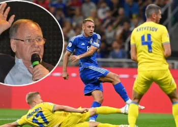 «Сидів у шоці і думав: що трапилося з нашими гравцями? Аж матом лаявся!»: Сабо про матч Італія – Україна — Футбол