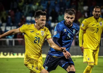 Румунські ультрас мають територіальні претензії до України: фото скандального банера на матчі з Косово — Футбол