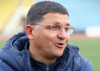 «Спортсмени не винні у війнах»: колишній тренер клубу УПЛ здивував позицією щодо дискваліфікації росіян — Футбол