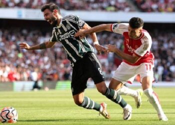 «Арсенал» в драматическом матче переиграл «МЮ»