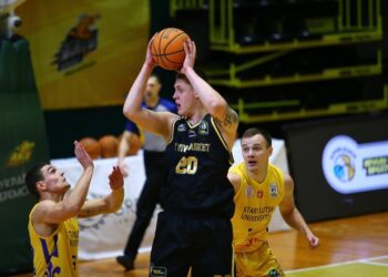 Артур Фреш-Стаханов продовжить виступати за Київ-Баскет — Федерація баскетболу України