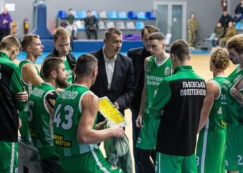 Рівне перемогло Львівську Політехніку у контрольному матчі | Баскетбол |