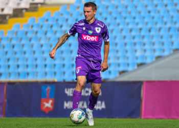 Денис Олійник: «У «Динамо» я відбувся, як футболіст, але «ЛНЗ» налаштований на позитивний результат»