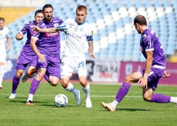 «Динамо» обыграло «ЛНЗ» в матче с 6 голами в 8 туре УПЛ