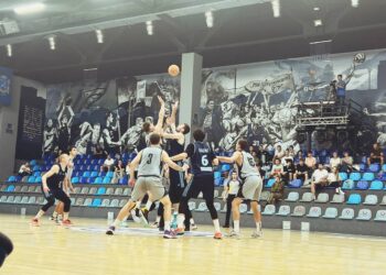 Дніпро обіграв Будівельник і виграв домашній підготовчий турнір — Федерація баскетболу України