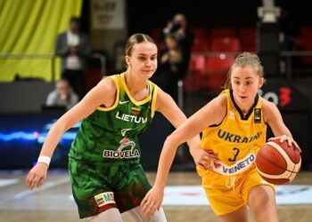 Дві гравчині збірної України гратимуть у чемпіонаті Чехії — Федерація баскетболу України