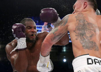 «Фьюри бы убил бы его»: Рой Джонс оценил победу Усика над Дюбуа — Спорт ):Бокс