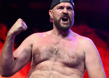 Фьюри изъявил желание подраться с легендарным чемпионом UFC — Спорт ):Бокс