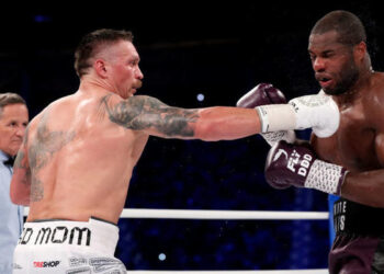 «Я поставлю на это деньги»: Атлас ответил, смог ли бы Усик подняться после удара Дюбуа — Спорт ):Бокс