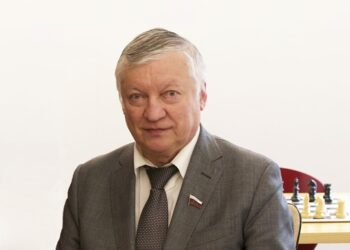 Карпова госпитализировали в тяжелом состоянии — Шахи