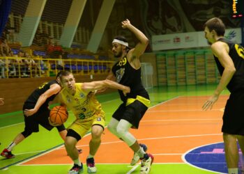 Київ-Баскет в овертаймі товариського матчу переміг Стрий Луцьк — Федерація баскетболу України