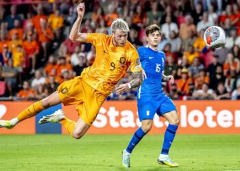 Нидерланды выиграли у Греции в 5 туре отбора на Евро-2024 в группе В