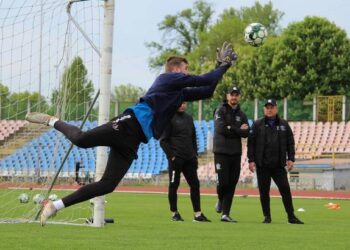 Перша ліга. Нива відбирає очки в ЛНЗ
