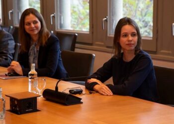 Сестры Музычук снялись с шахматного Гран-при где сыграют россиянки — Шахи