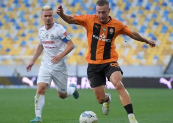 «Шахтер» в большинстве одержал тяжелую победу над «Оболонью» в 7 туре УПЛ