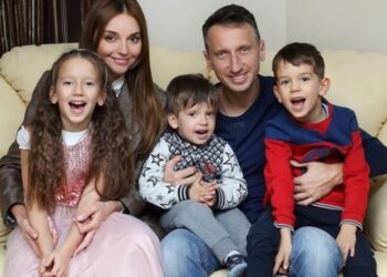 Стаховский развелся с женой-россиянкой из-за войны — Теніс