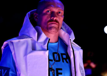 Стало известно, позволит ли IBF Усику подраться с Фьюри вместо Хрговича — Спорт ):Бокс