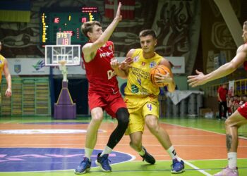 Старий Луцьк поступився Прометею на домашньому турнірі — Федерація баскетболу України