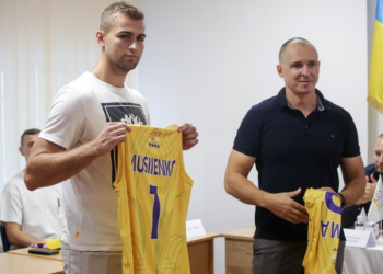 Старий Луцьк представив новачків та назвав цілі на сезон Суперліги Favbet — Федерація баскетболу України