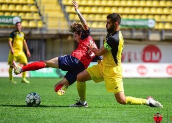 Вторая лига. Вторая победа подряд Чайки