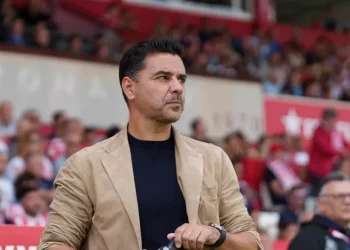 «М’ячі Довбика дозволили нам дихати»: тренер Жирони подякував форварду збірної України за розгром Альмерії — Футбол