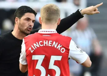 «Робить прості речі, але так класно»: фанати Арсенала назвали Зінченка «улюбленцем Артети» після матчу АПЛ — Футбол