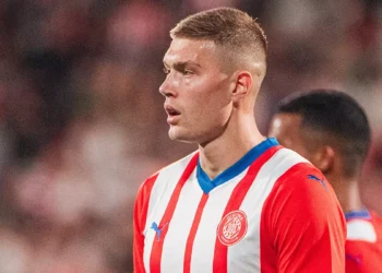 «За нього багато просять»: Довбик оцінив можливість переходу партнера по збірній України в Жирону — Футбол