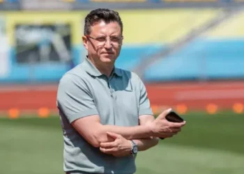 «На ВАР судді отримують значно менше, це покарання»: Денисов розповів про зустріч клубів з комітетом арбітрів — Футбол