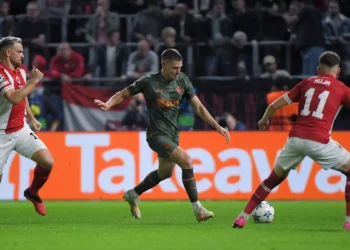 «В другому таймі це був той Шахтар, який ми чекали»: реакція українських фанатів на суперкамбек з Антверпеном — Футбол