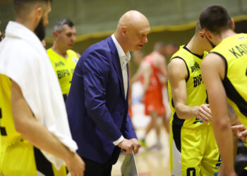 БІПА перемогла Кривбас у столичному баблі: відео пресконференції — Федерація баскетболу України