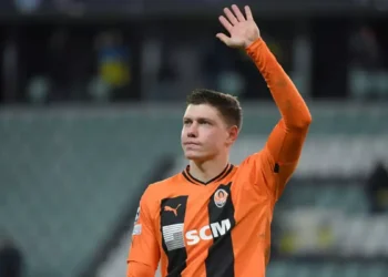 З Матвієнко у складі: Шахтар вирушив до Бельгії на матч Ліги чемпіонів проти Антверпена — Футбол