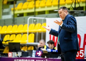 Дніпро виграв другий матч сезону Суперліги Favbet