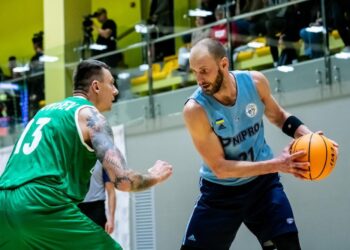 Дніпро здобув перемогу над Запоріжжям — Федерація баскетболу України