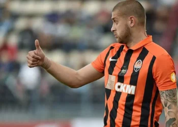 Аналітики включили зірку Шахтаря в команду тижня: це не Сікан, який відзначився дублем у ворота Антверпена — Футбол