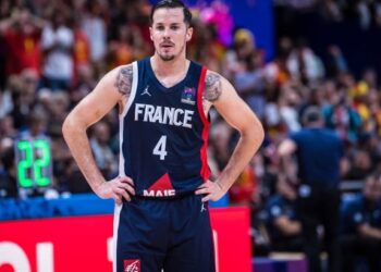 Федерація баскетболу Франції працюватиме над поверненням гравця Зеніта до збірної | Баскетбол |