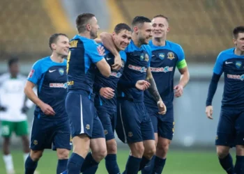 Максимов покарав колишню команду: Дніпро-1 з дублем Гуцуляка переміг Ворсклу та увірвався в зону єврокубків — Футбол