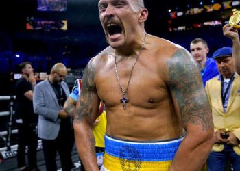 «Как с этим аватаром боксировать?»: Усик рассказал, что ему поможет победить Фьюри — Спорт ):Бокс