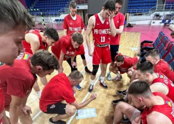 Команди Вищої ліги готуються до нового сезону — Федерація баскетболу України