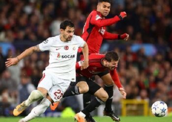 «Манчестер Юнайтед»  уступил в перестрелке «Галатасараю» во 2-м туре группового раунда Лиги чемпионов