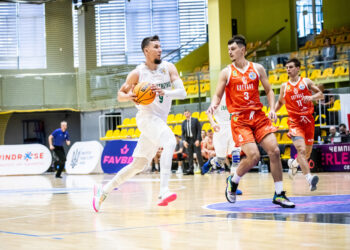 Матч-відкриття сезону Суперліги Favbet: фотогалерея гри Запоріжжя — Кривбас — Федерація баскетболу України